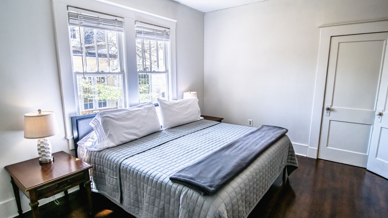 Photo of Bedroom in Greater Belhaven