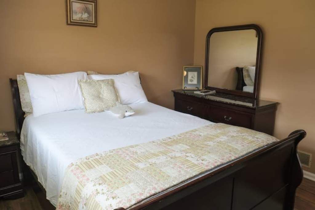 Photo of Bedroom in Griffin