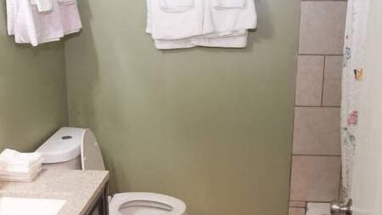 Photo of Bathroom in Griffin