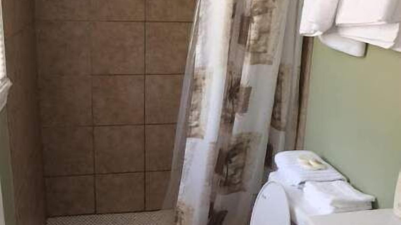 Photo of Bathroom in Griffin