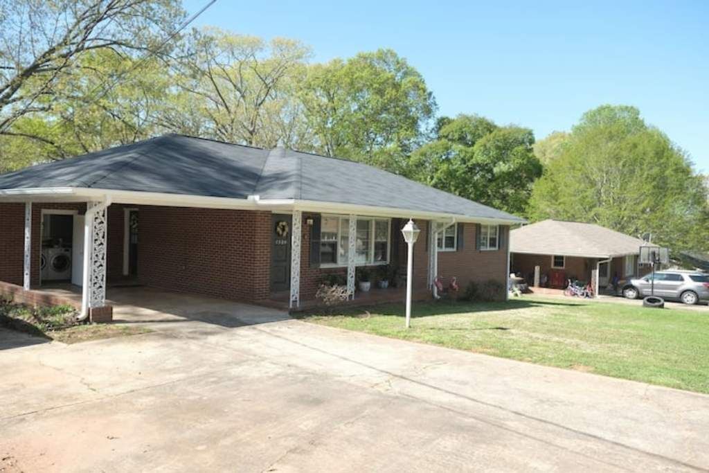 Photo of Outdoor in Griffin