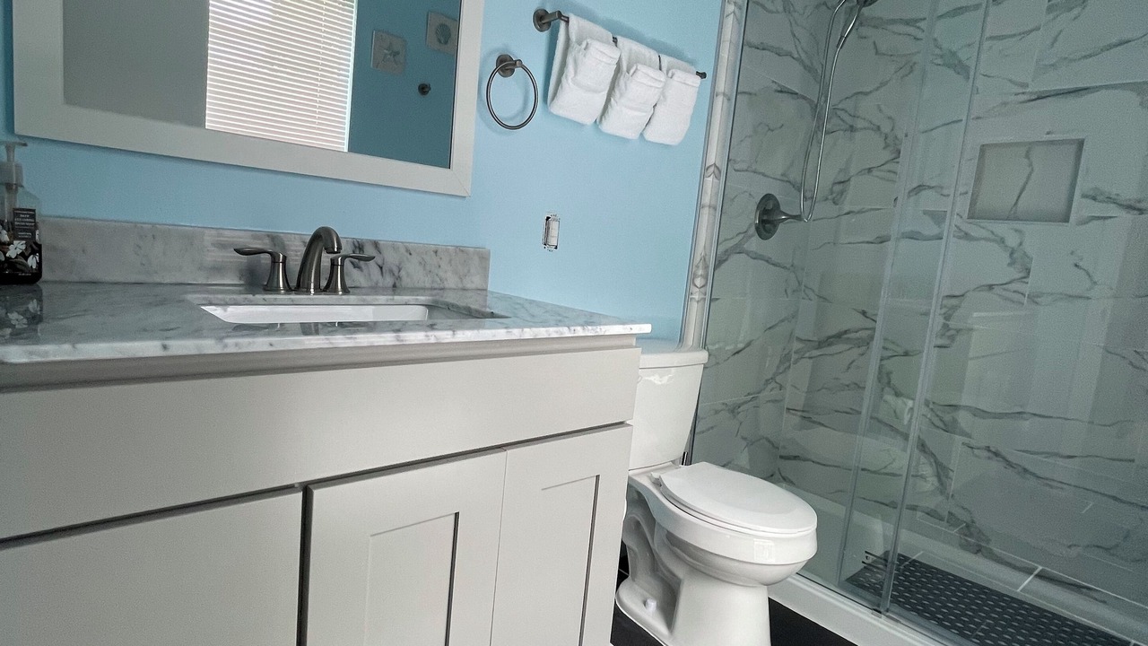 Photo of Bathroom in Mobile