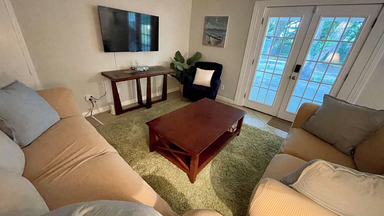 Photo of Livingroom in Mobile