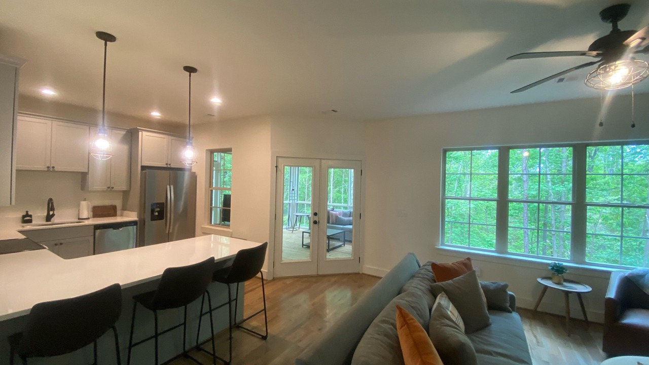 Photo of Livingroom in Tallassee