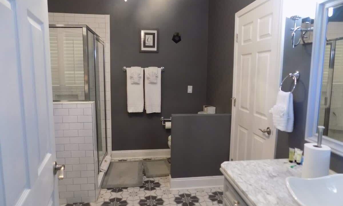 Photo of Bathroom in Northeast Pensacola