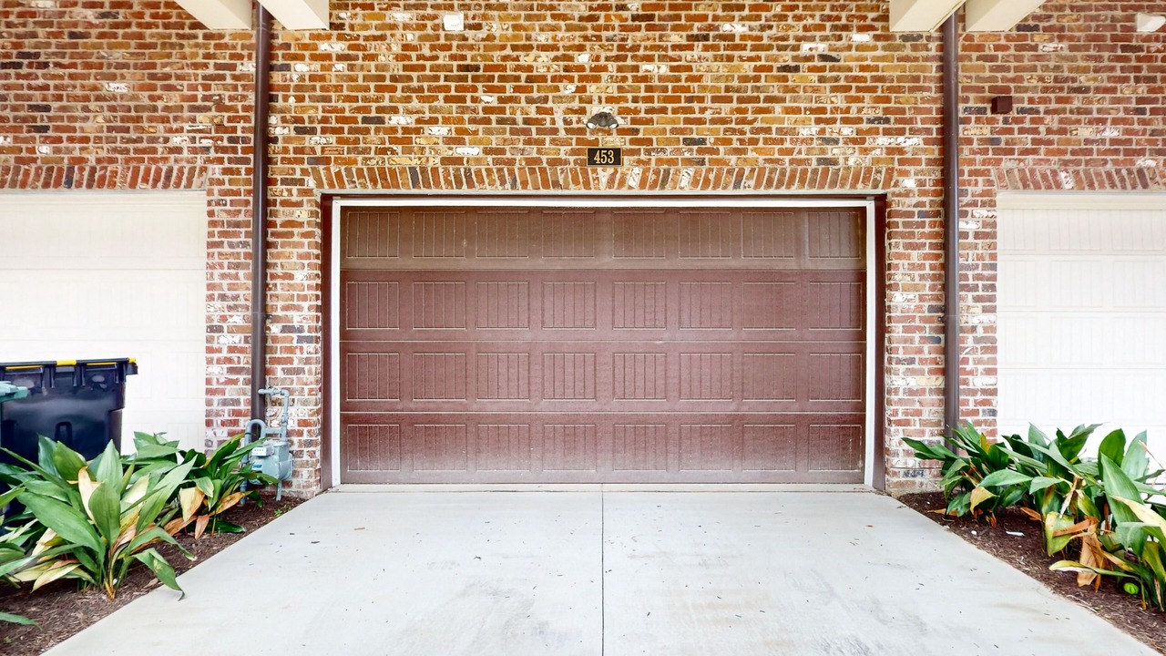 Photo of Outdoor in Hitch Village - Fred Wessels Homes