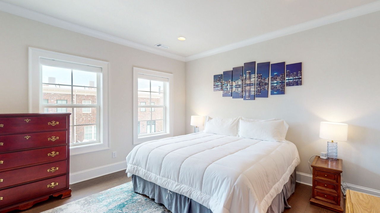 Photo of Bedroom in Hitch Village - Fred Wessels Homes