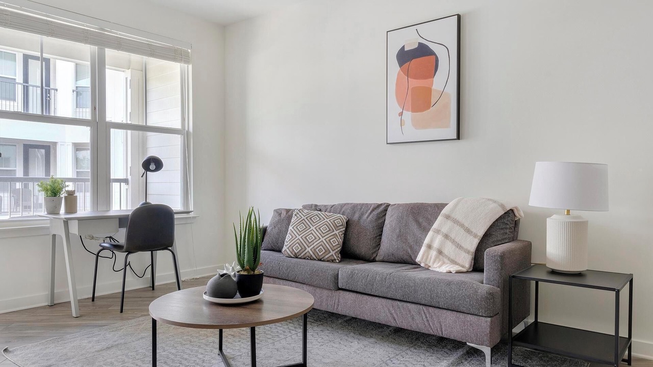 Photo of Livingroom in Mableton