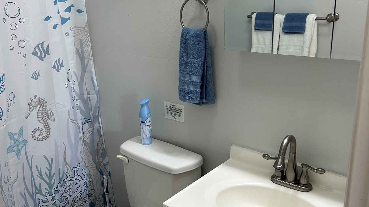 Photo of Bathroom in Shoreline Park