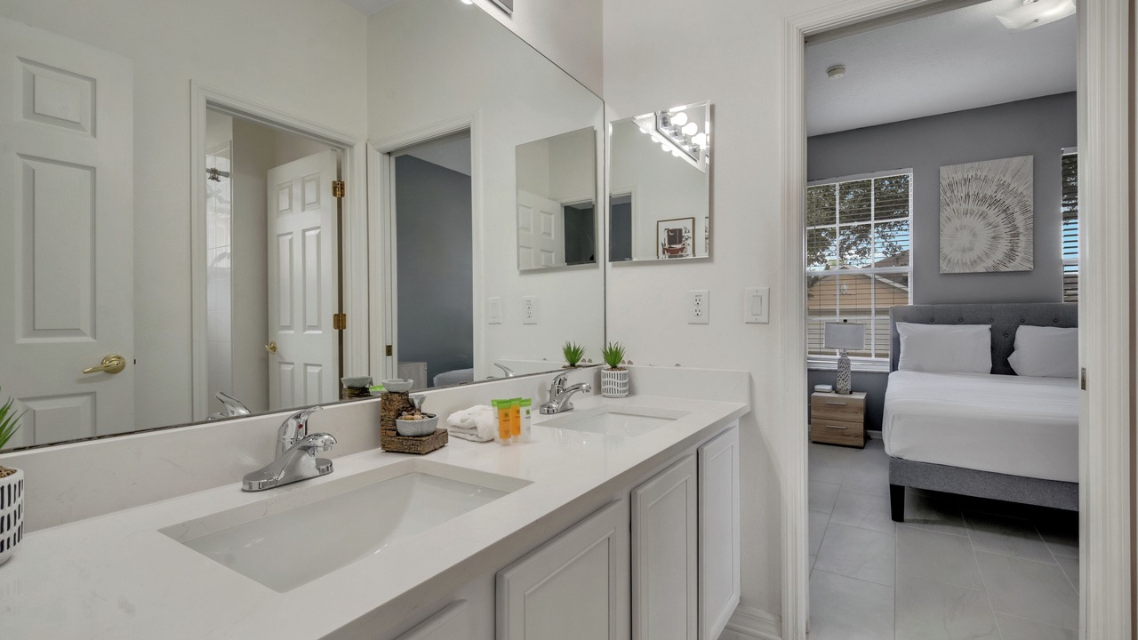 Photo of Bathroom in Florida Pines