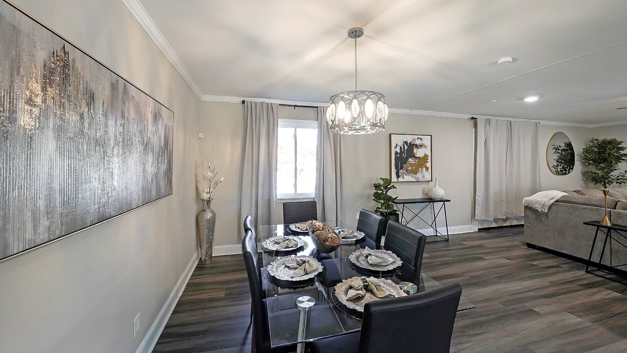 Photo of Livingroom in Stone Mountain