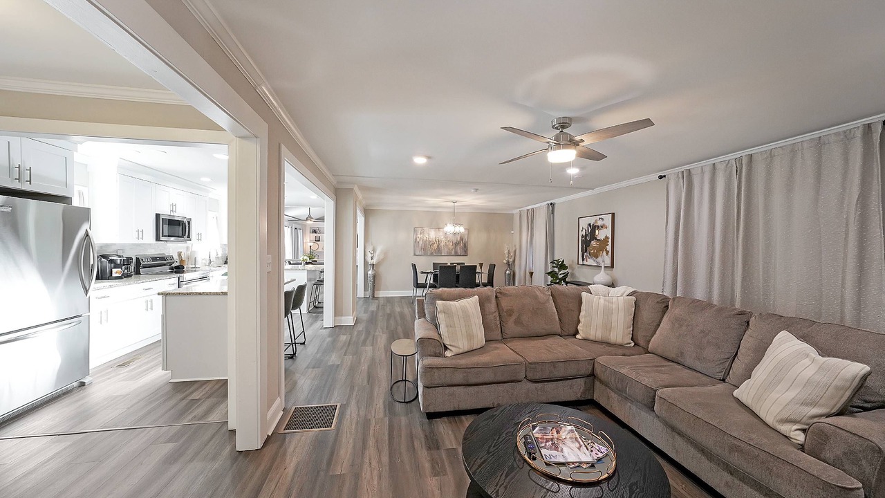 Photo of Livingroom in Stone Mountain