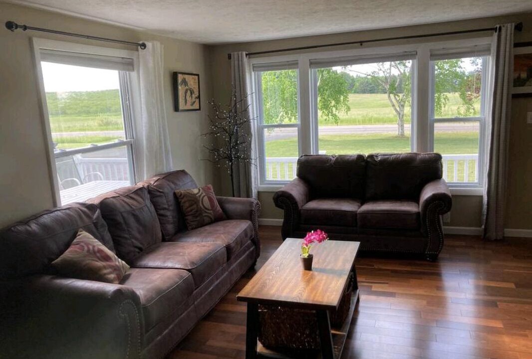 Photo of Livingroom in Acme