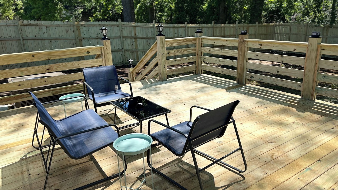 Photo of Patio Balcony in Crestline Heights