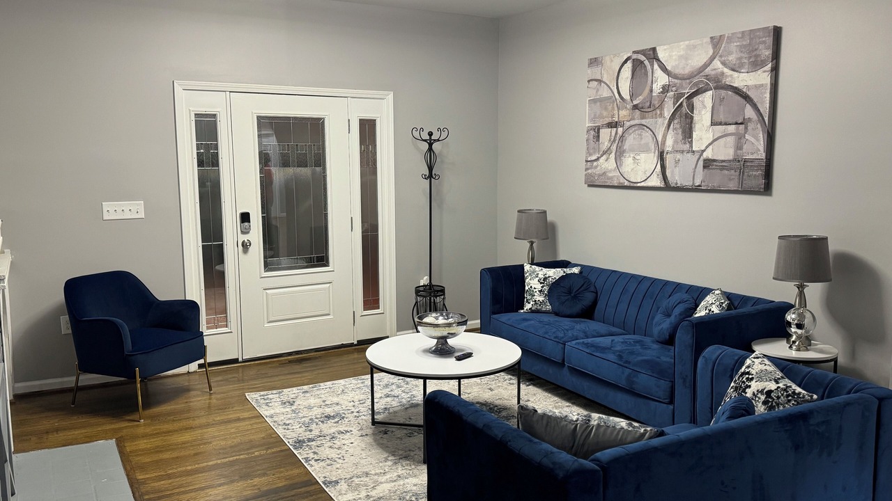 Photo of Livingroom in Crestline Heights