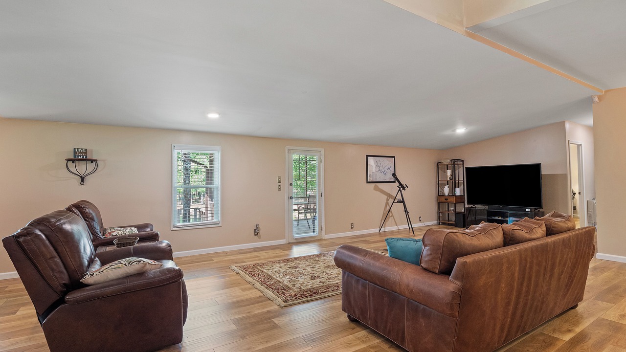 Photo of Livingroom in Double Springs