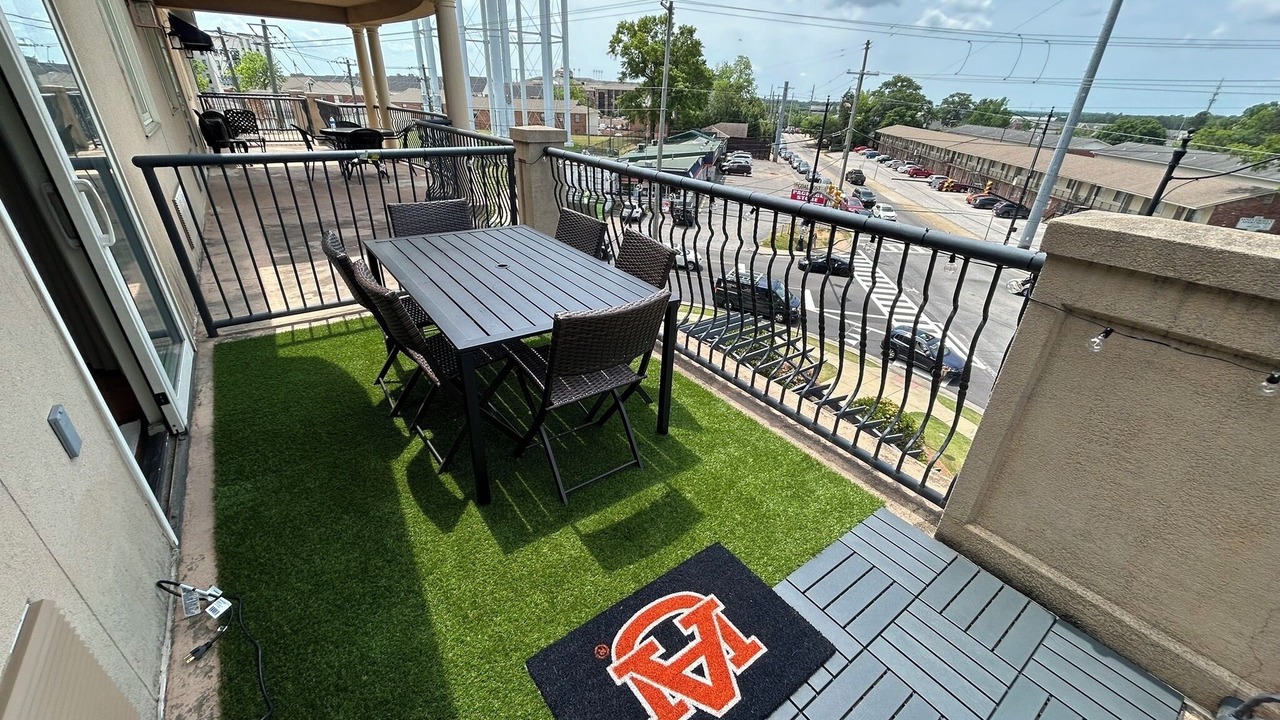 Photo of Outdoor in Auburn