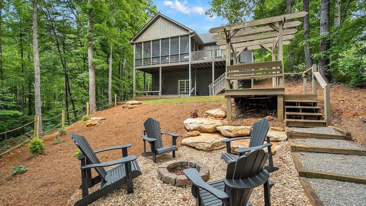 Photo of Patio Balcony in Six Mile