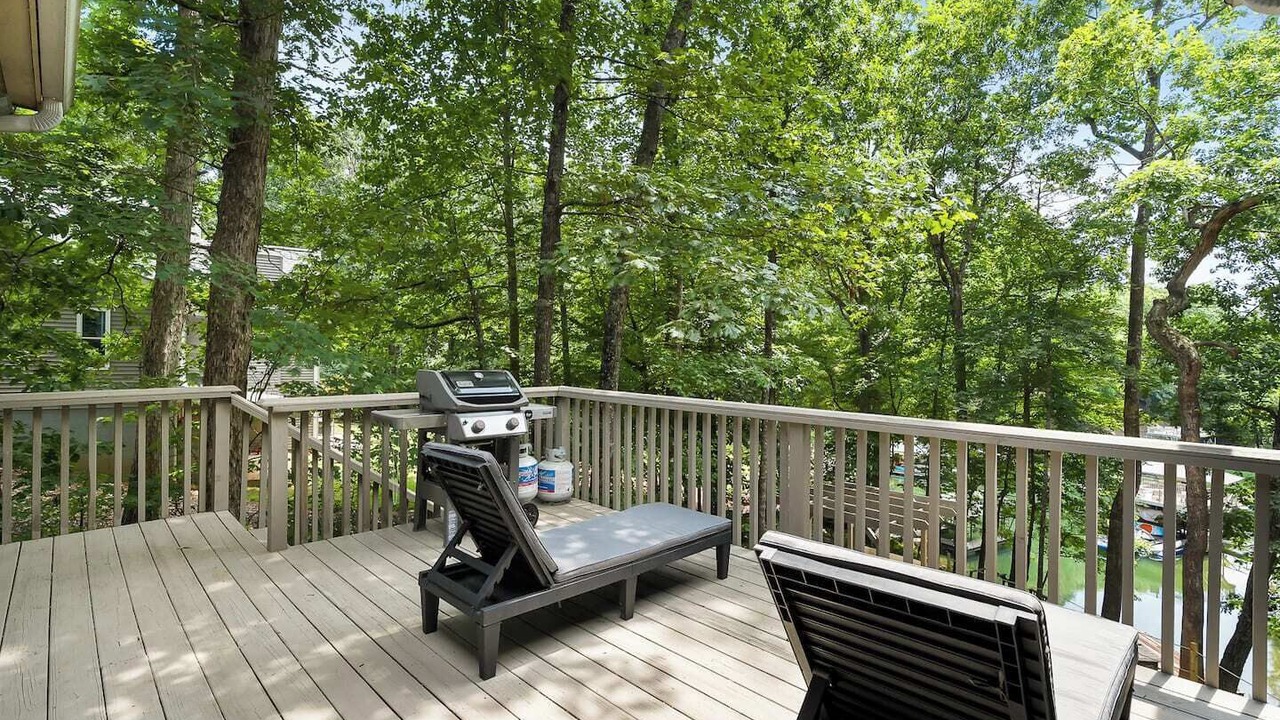 Photo of Outdoor in Six Mile