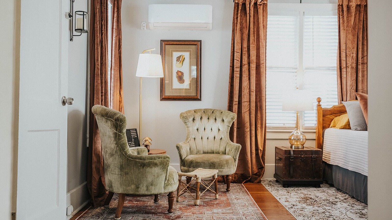 Photo of Livingroom in Midtown