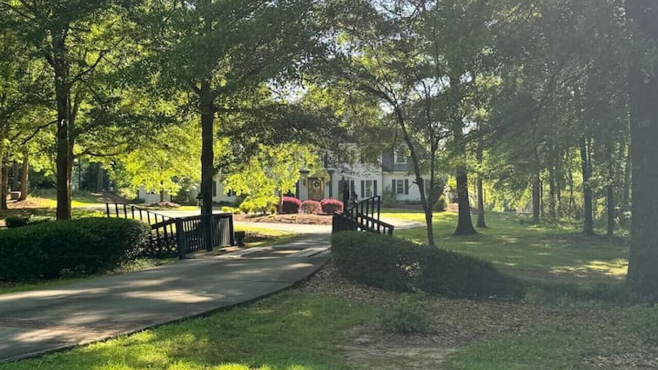 Photo of Outdoor in Griffin