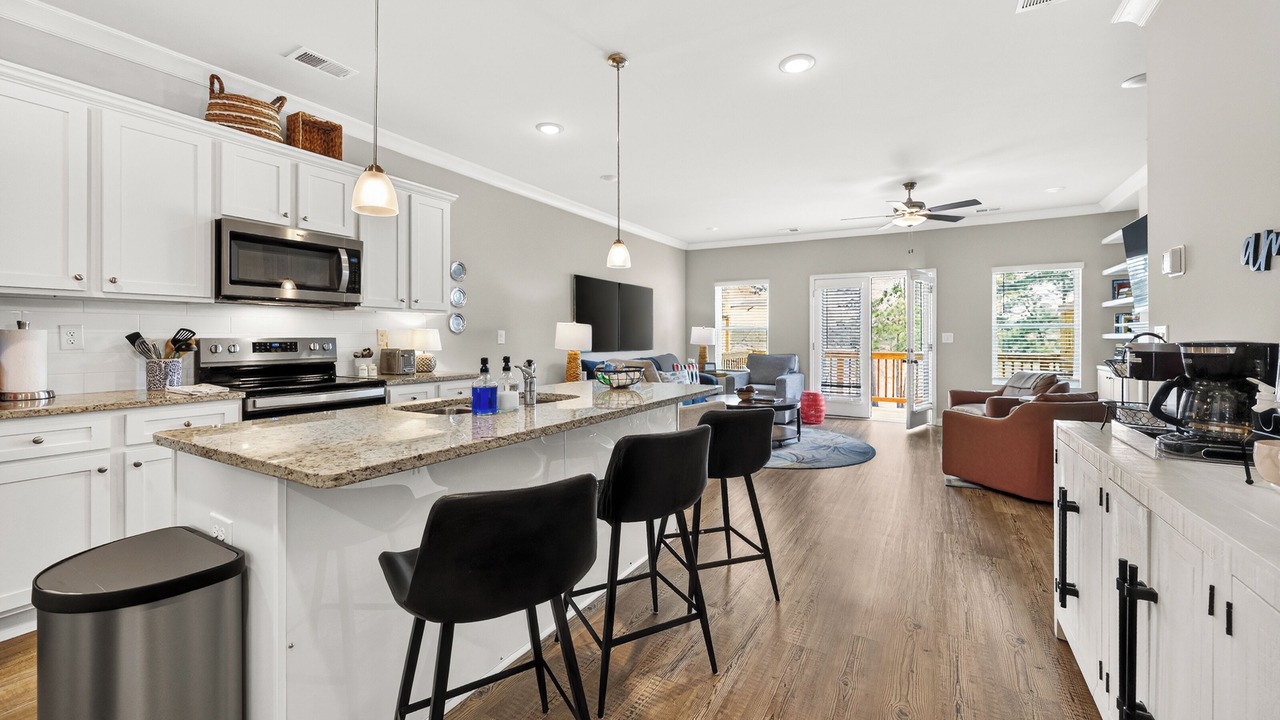 Photo of Kitchen in Eatonton