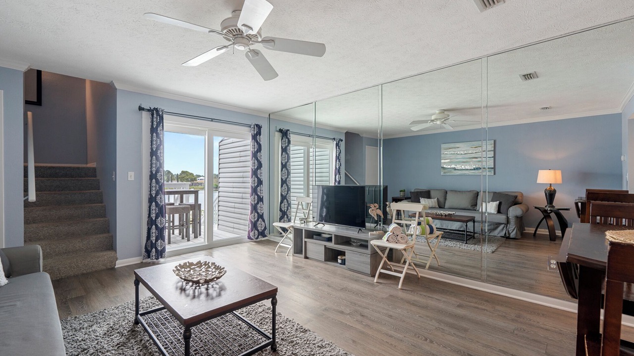 Photo of Livingroom in El Centro Beach