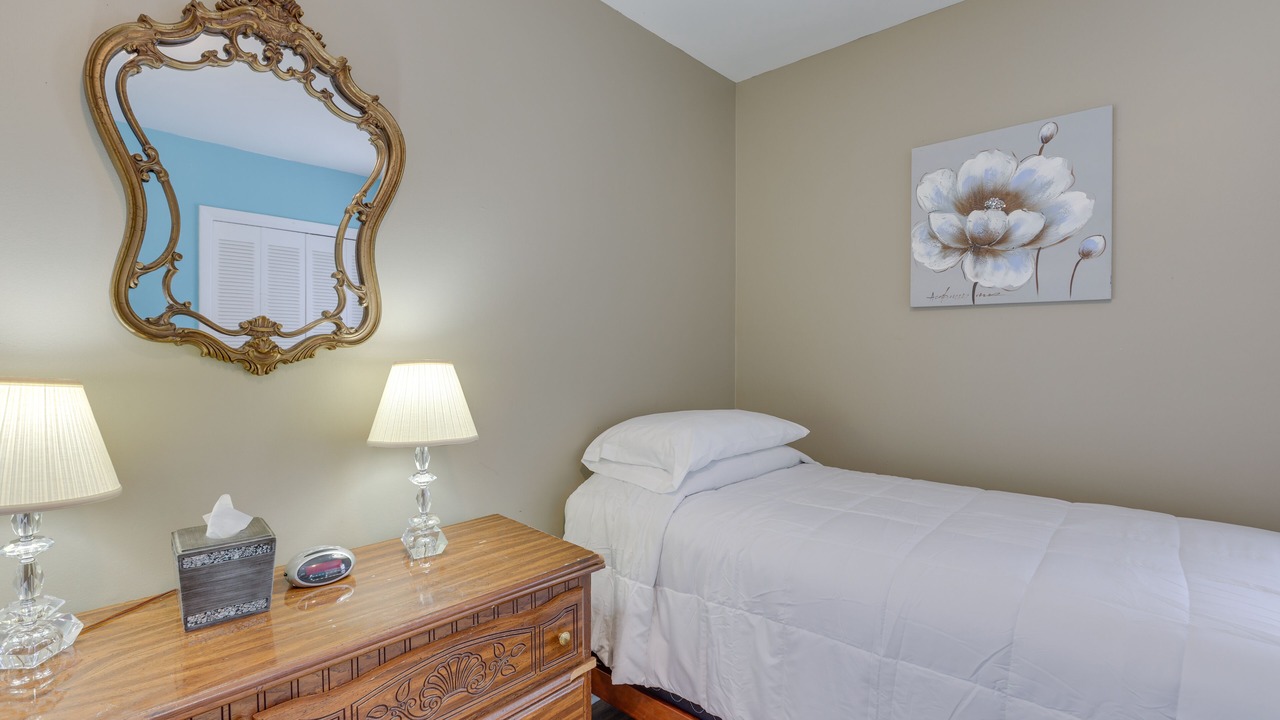 Photo of Bedroom in Montgomery