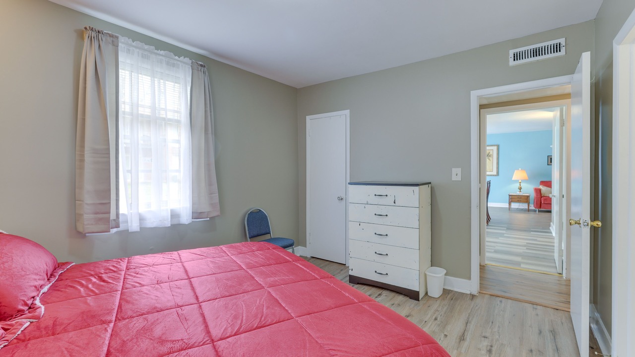 Photo of Bedroom in Montgomery