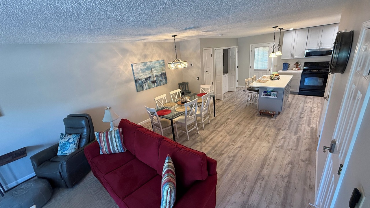 Photo of Livingroom in Miramar Beach