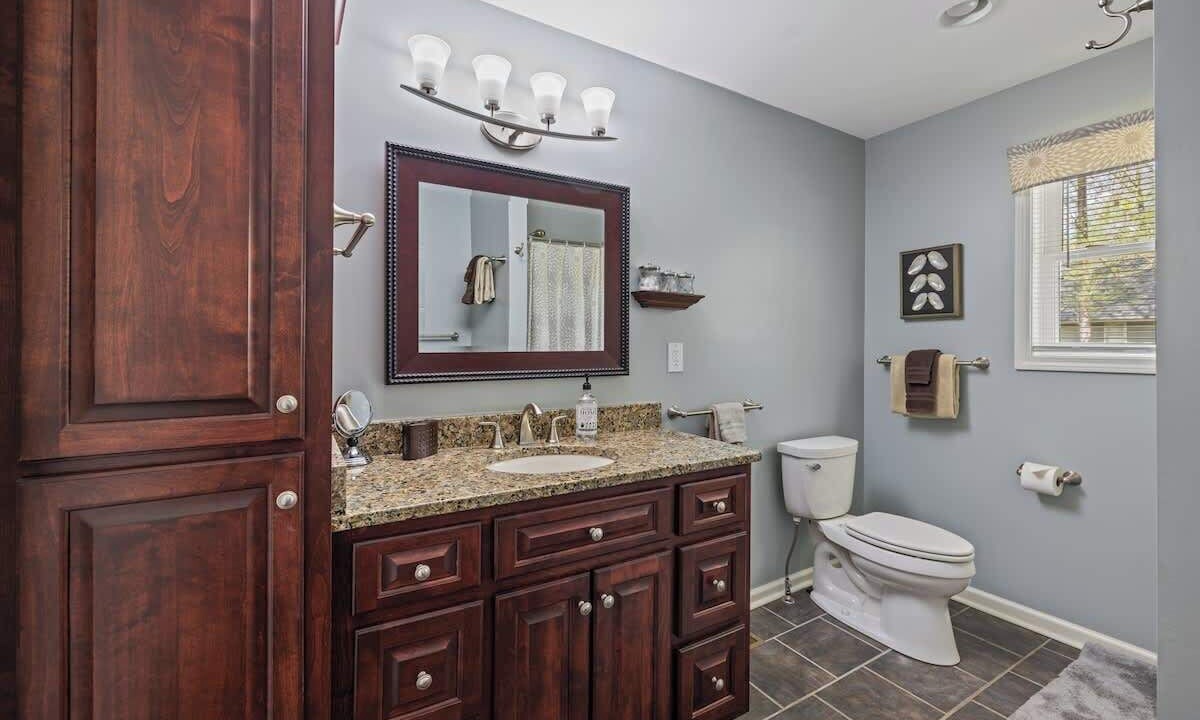Photo of Bathroom in Eatonton