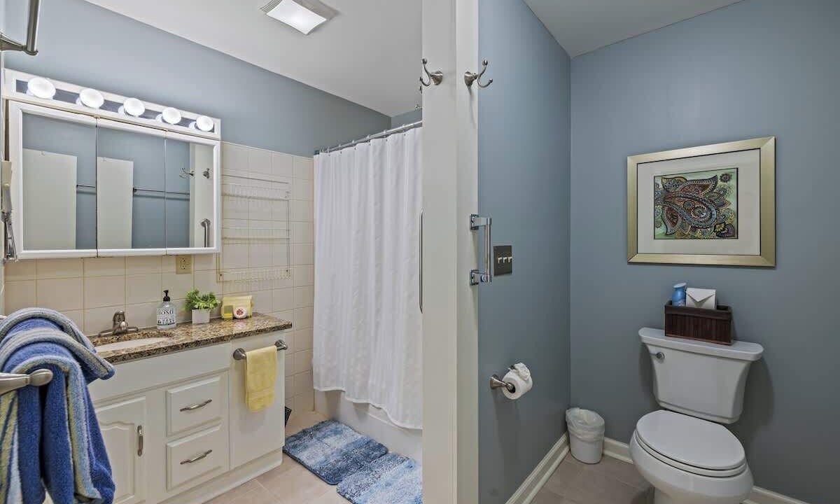 Photo of Bathroom in Eatonton