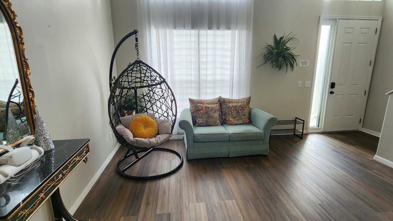 Photo of Livingroom in Sunset Ridge