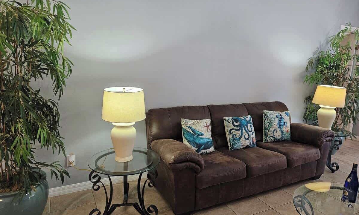 Photo of Livingroom in Sunset Ridge
