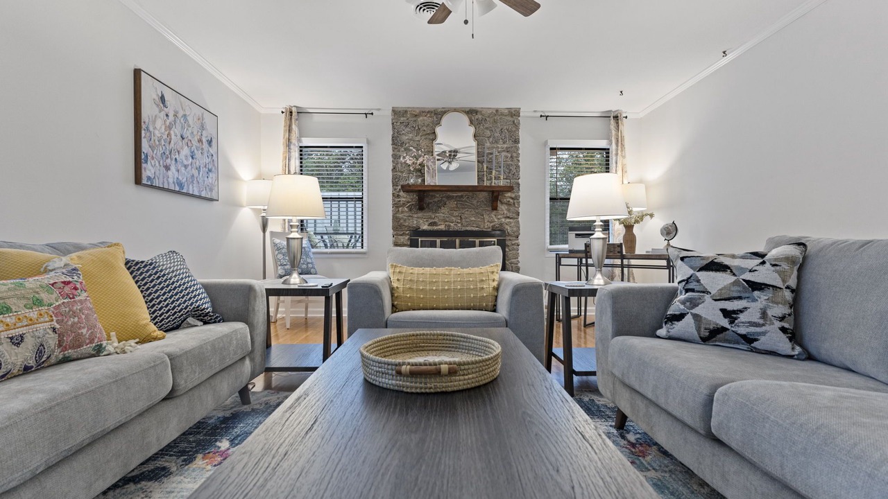 Photo of Livingroom in Montgomery