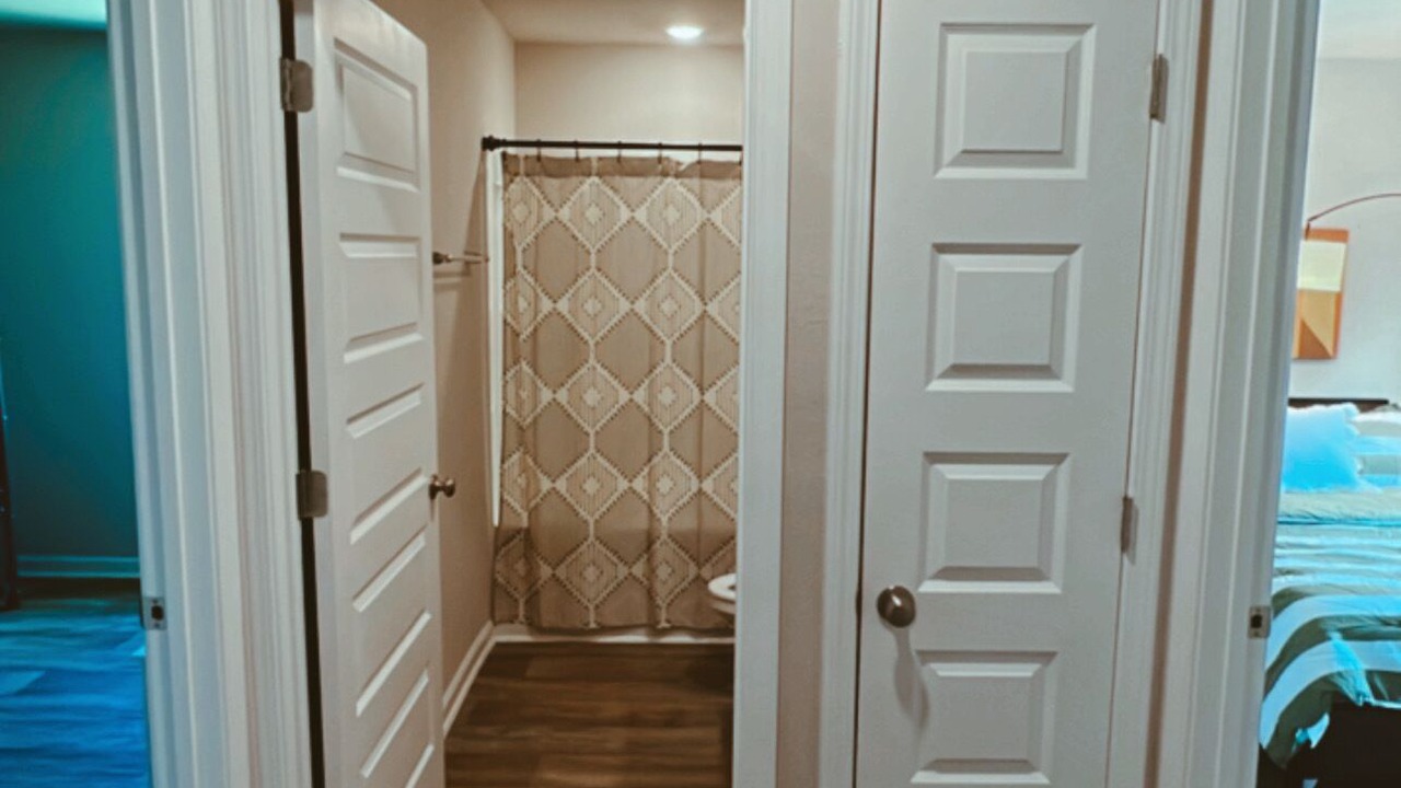 Photo of Bedroom in Foley