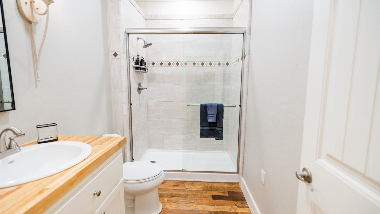 Photo of Bathroom in Laurel