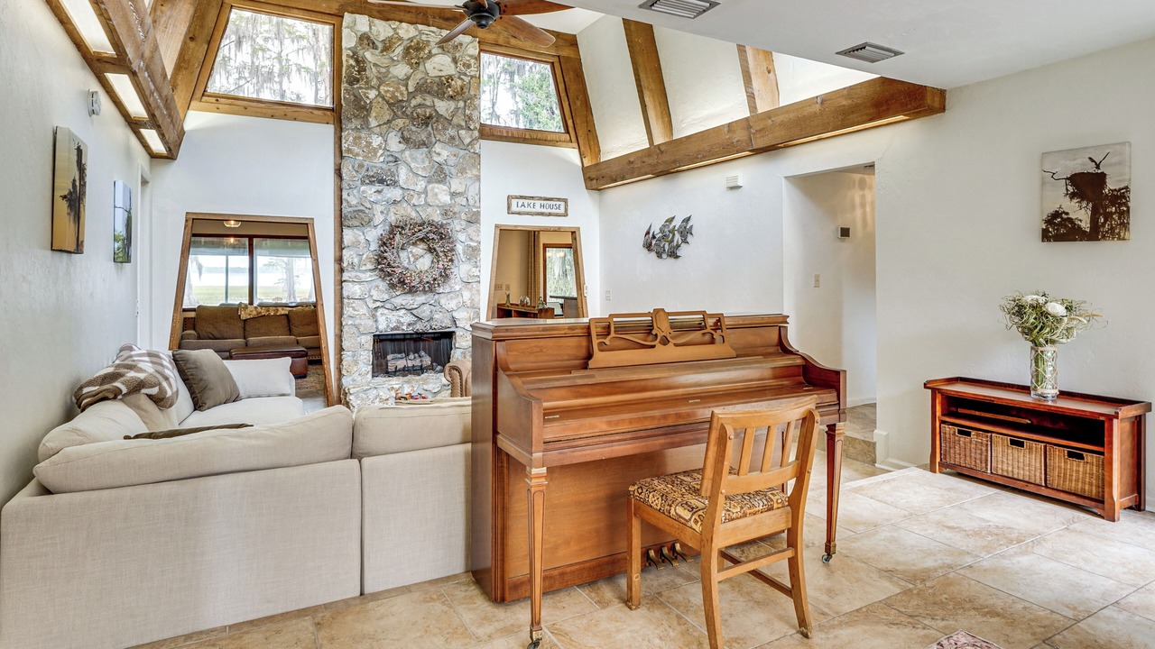 Photo of Bedroom in Melrose