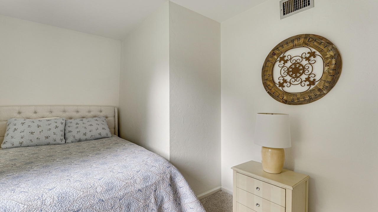 Photo of Bedroom in Melrose