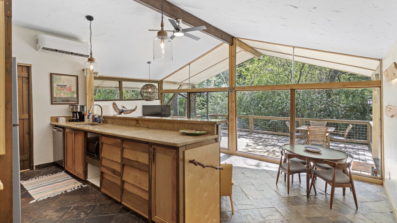 Photo of Kitchen in Ocean Springs