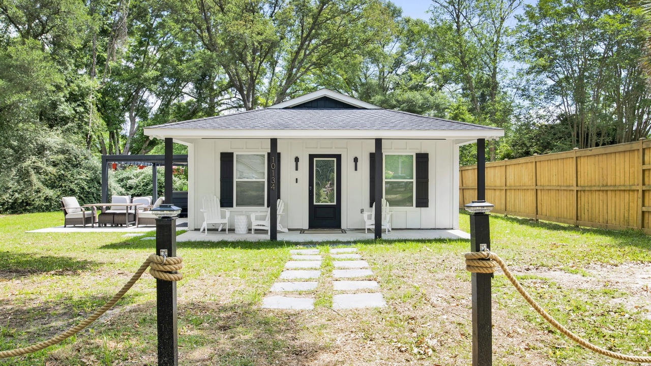 Photo of Outdoor in Foley