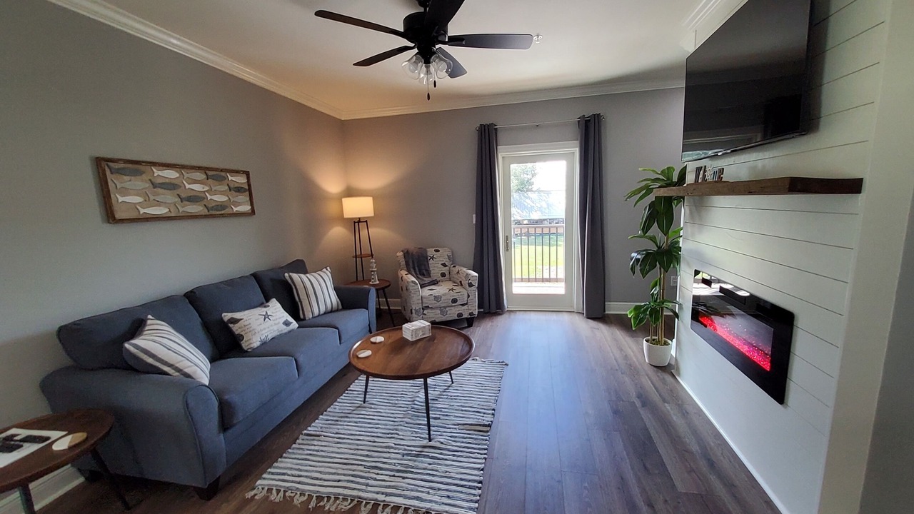 Photo of Livingroom in Biloxi