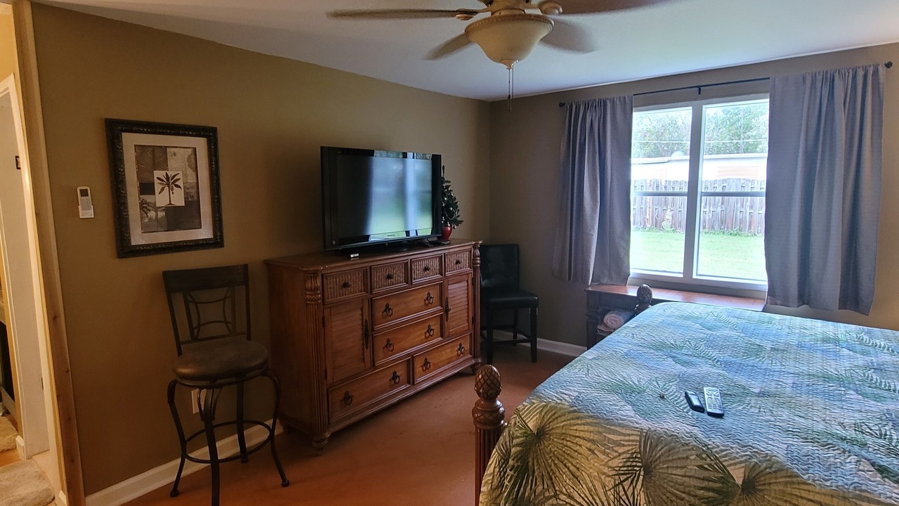 Photo of Bedroom in Crescent City