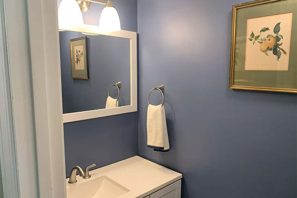 Photo of Bathroom in Diamondhead