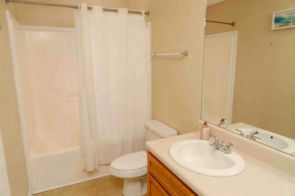 Photo of Bathroom in Valdosta