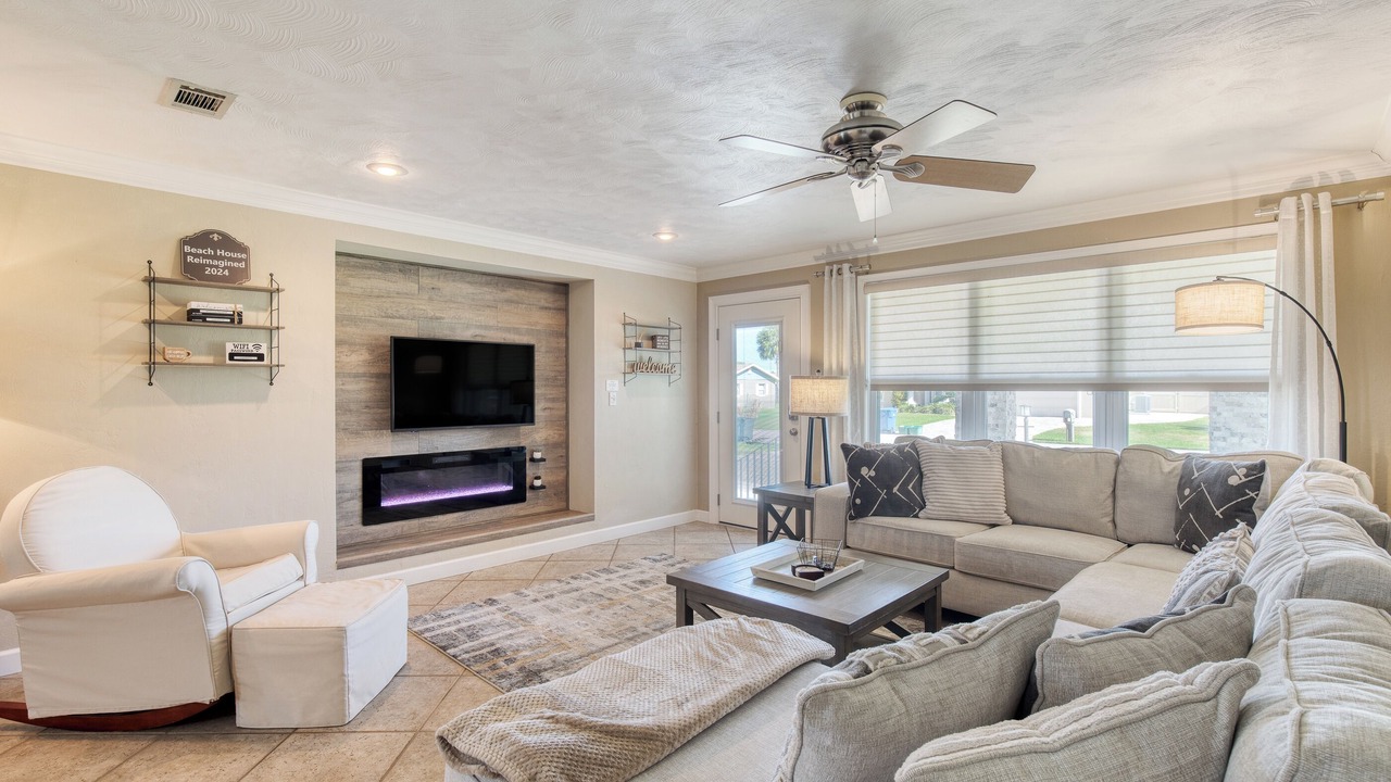 Photo of Bedroom in Ormond Beach Plaza
