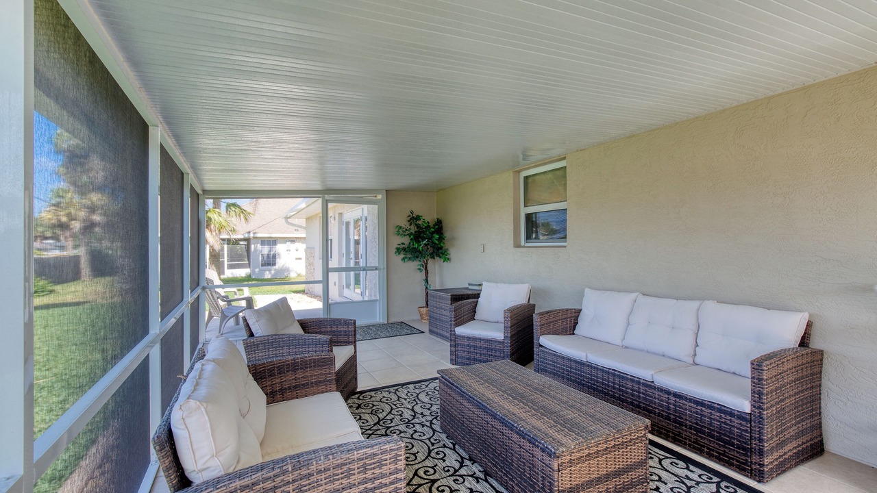 Photo of Outdoor in Ormond Beach Plaza