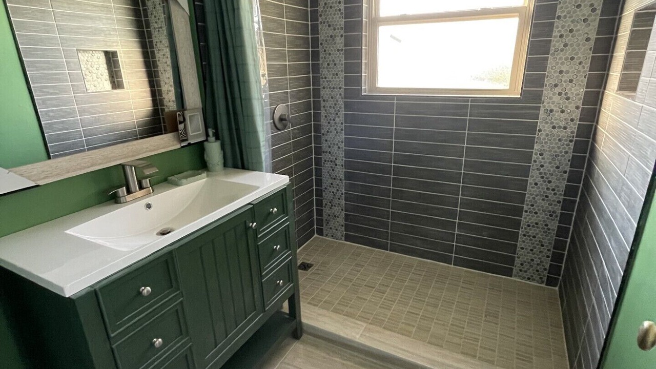 Photo of Bathroom in Lake Providence
