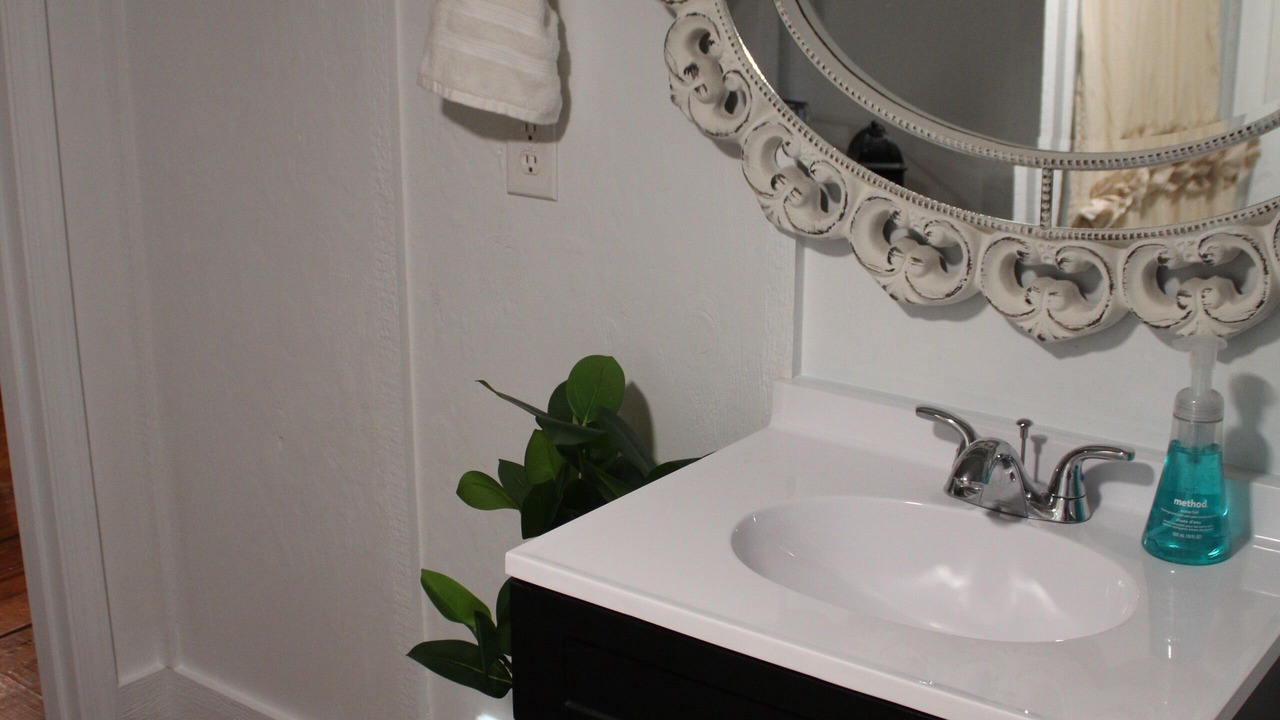 Photo of Bathroom in Perkinston