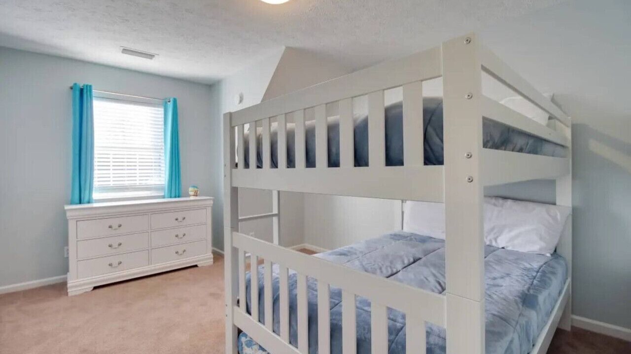 Photo of Bedroom in Whitemarsh Island